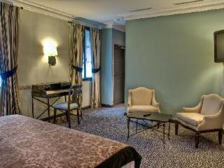 Hotel Fontaines Du Luxembourg Parigi